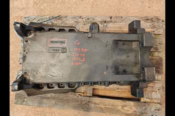 salg af Bundkar Massey Ferguson 6715s