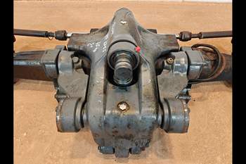 salg af Foraksel Massey Ferguson 6715s