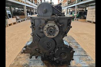 salg af Begagnade shortblock Massey Ferguson 6715s 