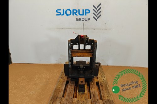 salg af Lyftdragkrokar/hitchkrokar Massey Ferguson 6715s 