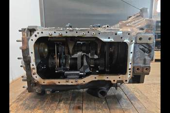 salg af Växellådor Case Puma 230 