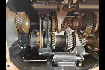 salg af Växellådor Case Puma 230 