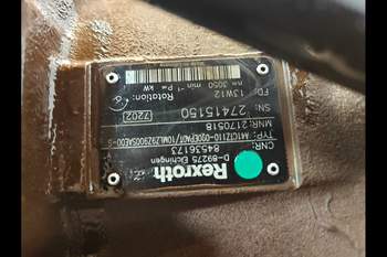 salg af Hydrostat Case Puma 230