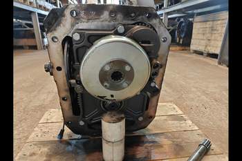 salg af Kraftuttag Case Puma 230 