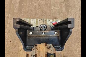 salg af Lyftdragkrokar/hitchkrokar Case Puma 230 