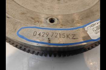 salg af Svänghjul Deutz-Fahr Agrotron M610 