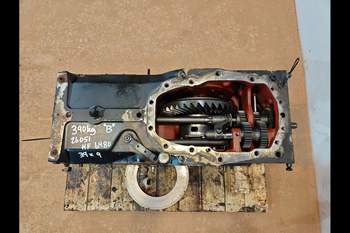 salg af Hinterachsen Massey Ferguson 6480 