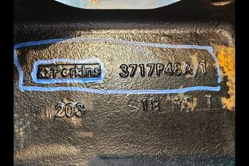 salg af Ölwanne Massey Ferguson 6480 