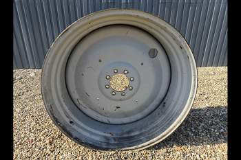 salg af Massey Ferguson 6480 RIGHT Rear Rim