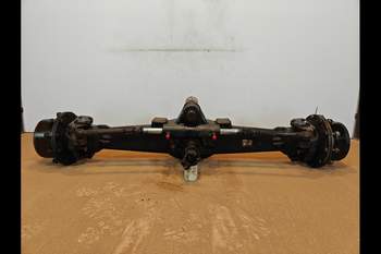 salg af Framaxlar Massey Ferguson 6480 