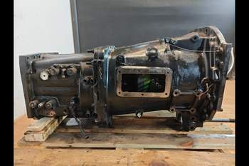 salg af Getriebe Massey Ferguson 6480 