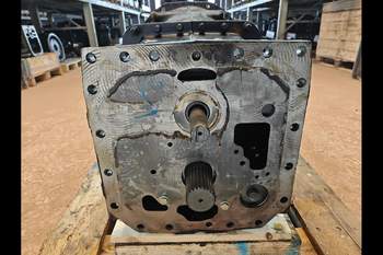 salg af Getriebe Massey Ferguson 6480 