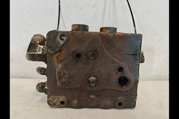 salg af Prioritätsventil Massey Ferguson 6480 