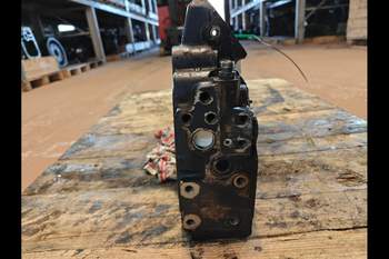 salg af Zylinderkopf Massey Ferguson 6480 