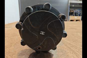salg af  LM445A  Rear Axle