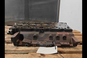salg af  LM445A  Cylinder head