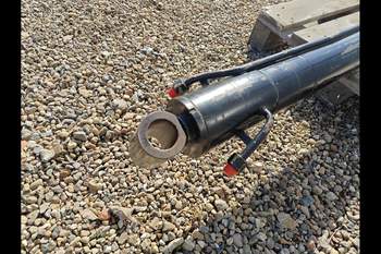 salg af  LM445A  Hydraulic Cylinder