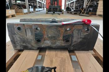 salg af Basisklods New Holland T6.175