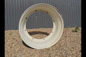 salg af Fælgring New Holland T6.175 Bag Venstre
