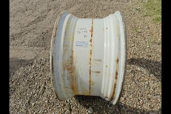 salg af Fælgring New Holland T6.175 Bag Venstre