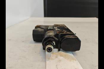 salg af Endeplade New Holland T6.175