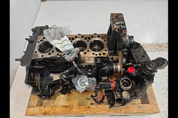 salg af Shortblock New Holland T6.175