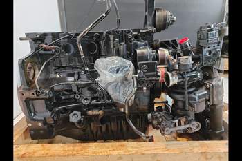 salg af Shortblock New Holland T6.175