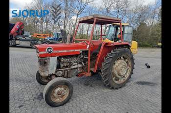 Massey Ferguson 165 traktor