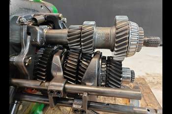 salg af John Deere 6210 Rear Transmission