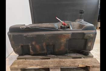 salg af John Deere 6210 Fuel tank
