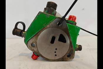 salg af John Deere 6210 Remote valve end plate