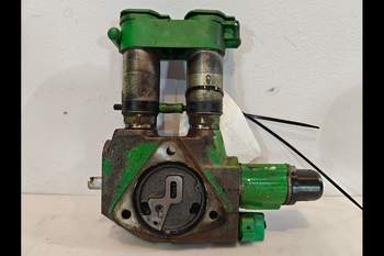 salg af John Deere 6210 Remote control valve