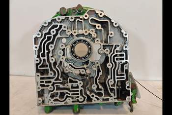 salg af John Deere 6210 Transmission Parts