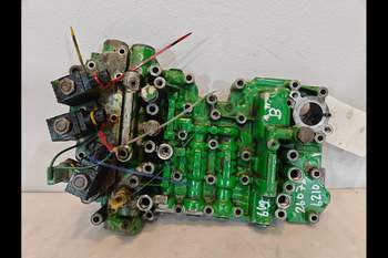salg af John Deere 6210  Transmission Parts