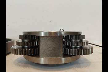 salg af John Deere 6210 Transmission Parts