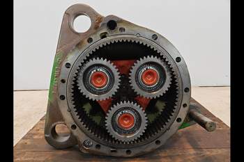 salg af John Deere 6210 RIGHT Rear Half Axle
