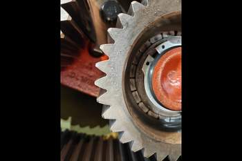 salg af John Deere 6210 LEFT Rear Half Axle