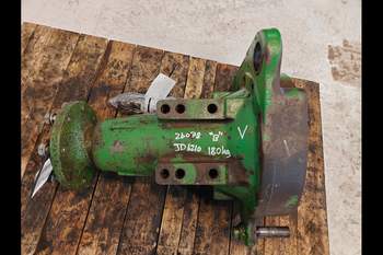 salg af John Deere 6210 LEFT Rear Half Axle