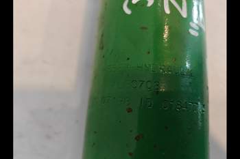 salg af John Deere 6210 RIGHT Lift Cylinder