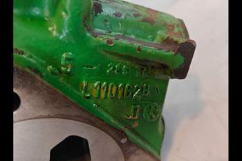salg af John Deere 6210 Hydraulic lift valve
