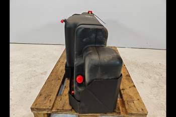 salg af Dieseltank New Holland 7840