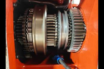 salg af Gearkasse New Holland 7840