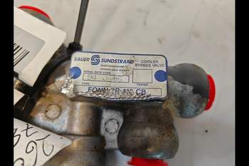 salg af Hydraulikventil New Holland 7840
