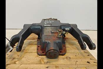 salg af Lift New Holland 7840