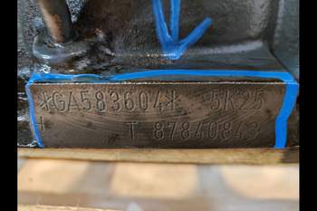 salg af Motorblok New Holland 7840