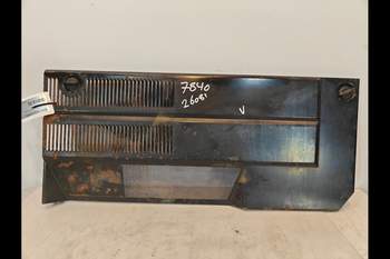 salg af Motorhjelm New Holland 7840  Del