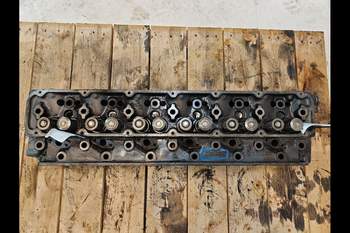 salg af Topstykke New Holland 7840
