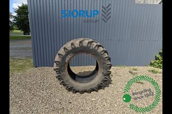 Case CVX 1195 RIGHT Tire Case CVX 1195 RIGHT Tire