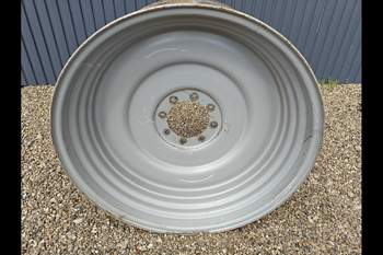 salg af Case CVX 1195 RIGHT Rear Rim