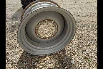 salg af Case CVX 1195 RIGHT Front Rim